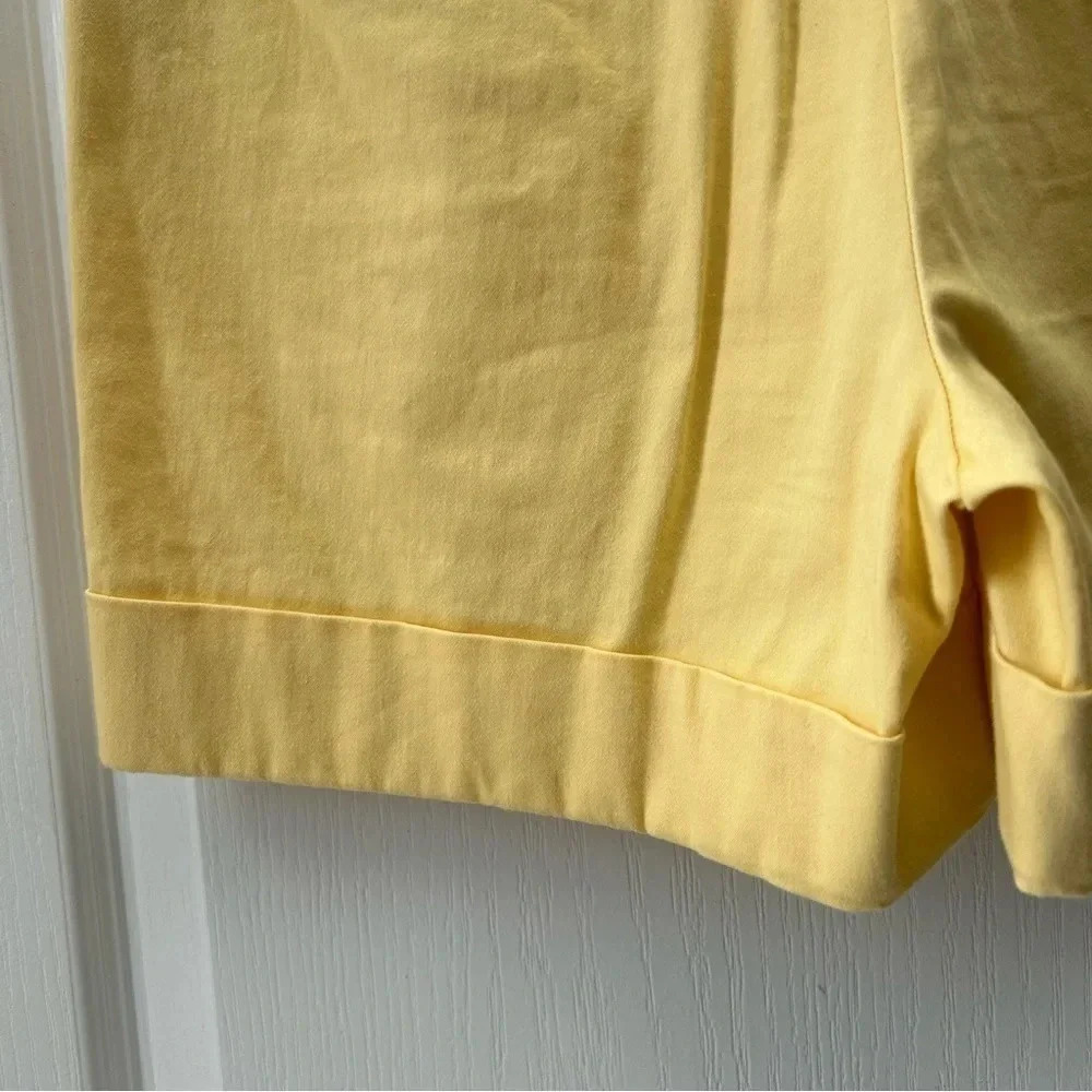 White House  Black Market Shorts Cuffed Yellow Size 2 - Picture 11 of 15